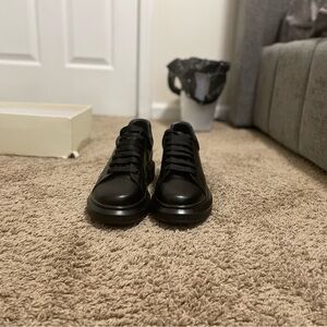 Alexander McQueen high quality shoes